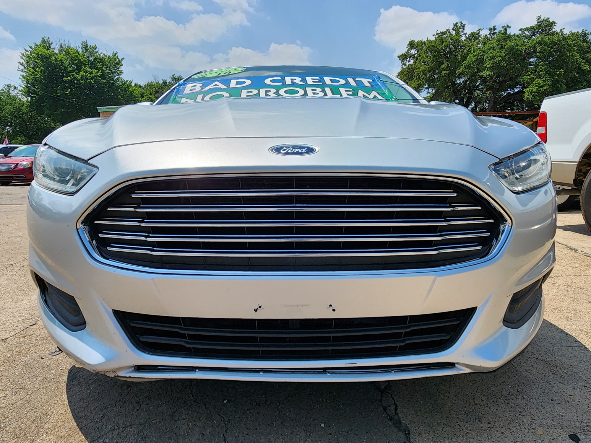2016 SILVER /GRAY Ford Fusion (3FA6P0G70GR) , located at 2660 S.Garland Avenue	, Garland, TX, 75041, (469) 298-3118, 32.885387, -96.656776 - CASH$$$$$ CAR! This is a 2016 FORD FUSION S SEDAN! SUPER CLEAN! BACK UP CAMERA! BLUETOOTH! Come in for a test drive today. We are open from 10am-7pm Monday-Saturday. Call or text us with any questions at 469-202-7468, or email us at dallasautos4less@gmail.com. - Photo #6